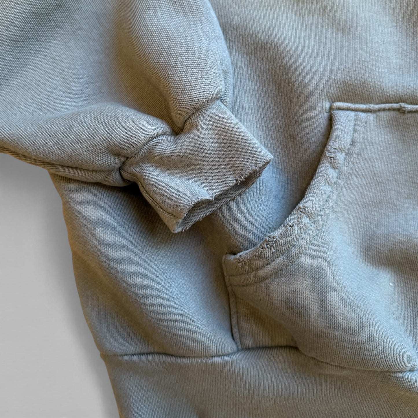 SUNBURNED HOODIE OLIVE